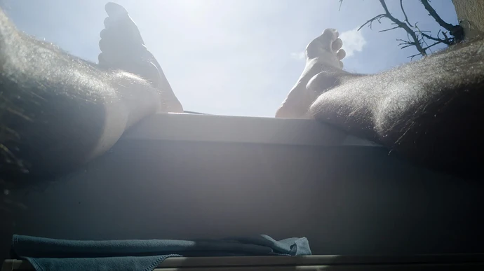 Picioarele deasupra inimii